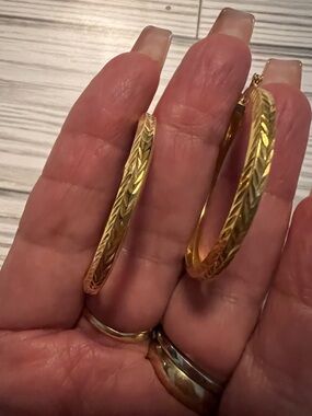 .925Y Gold over Silver Vintage Etched Design Hoop Earrings